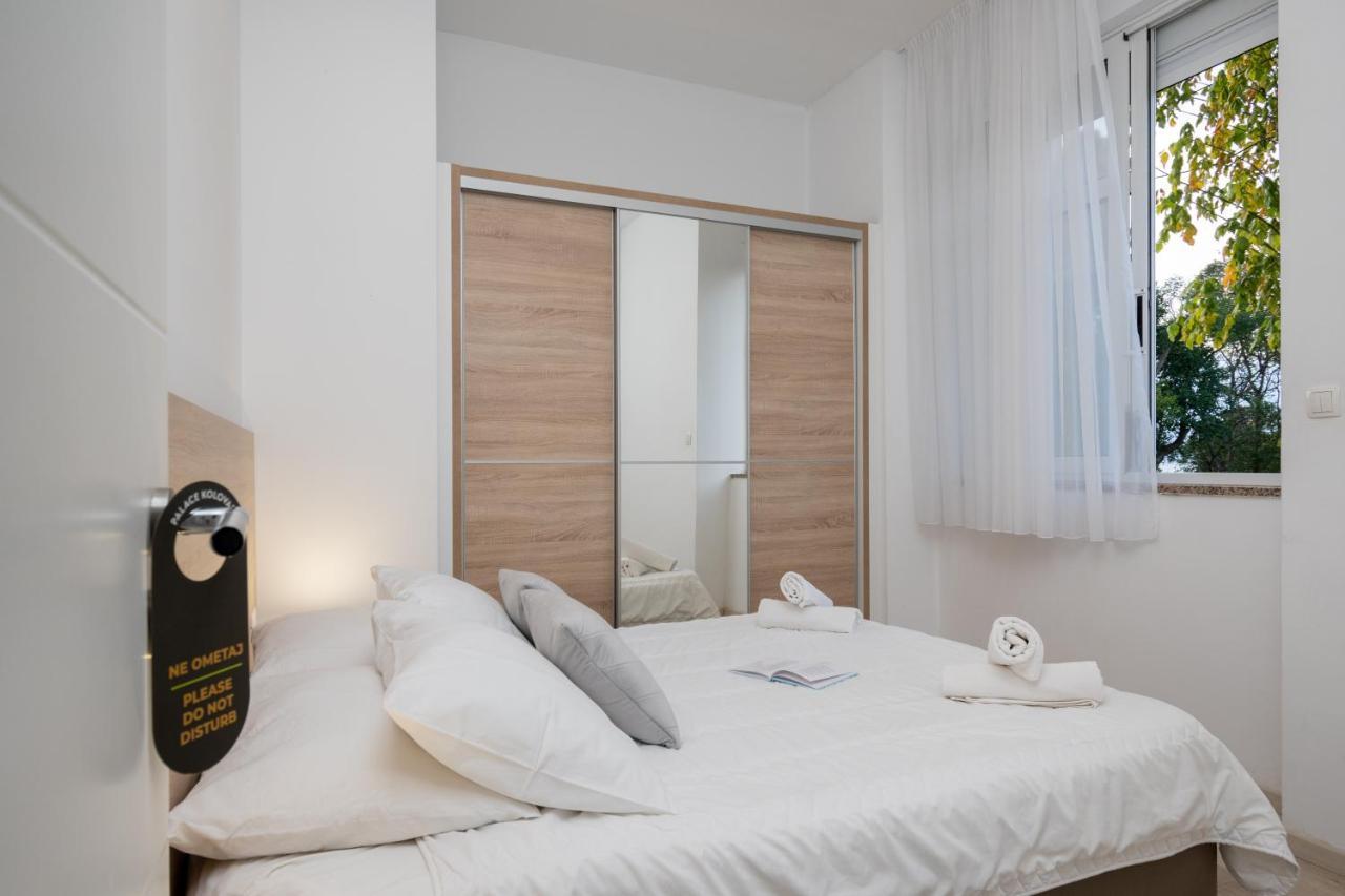 Apartments Palace Kolovare Задар Екстериор снимка