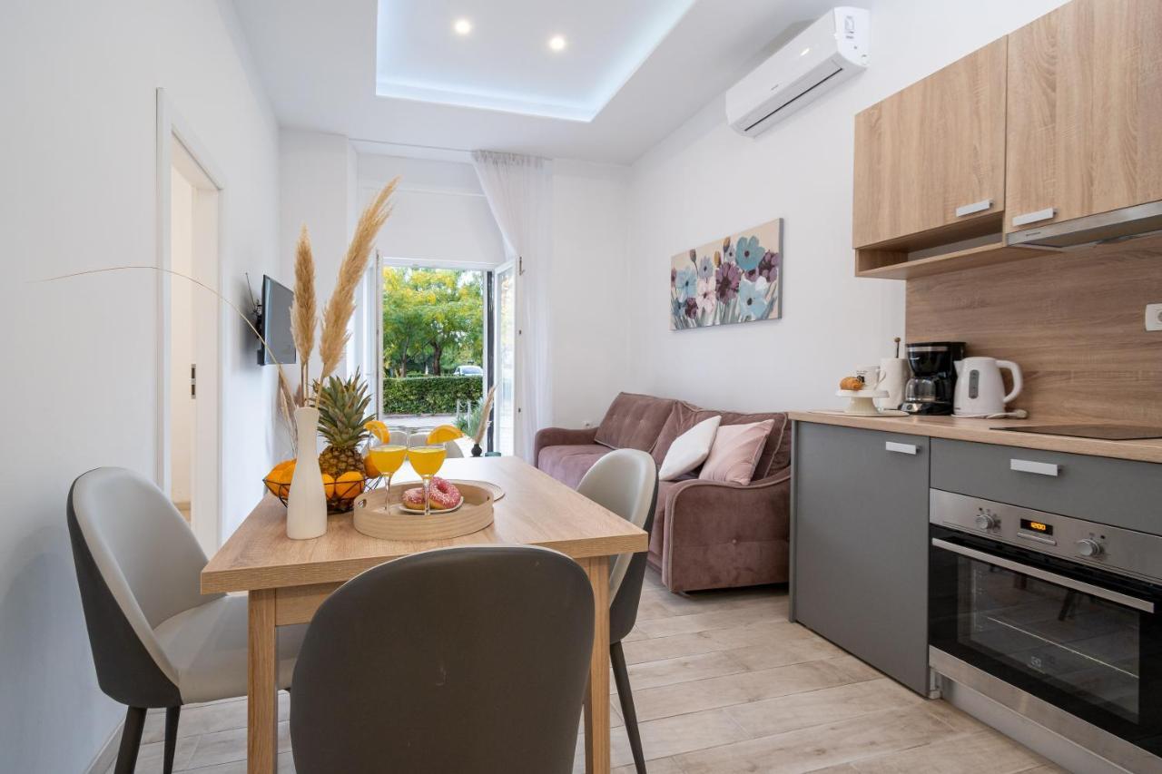 Apartments Palace Kolovare Задар Екстериор снимка