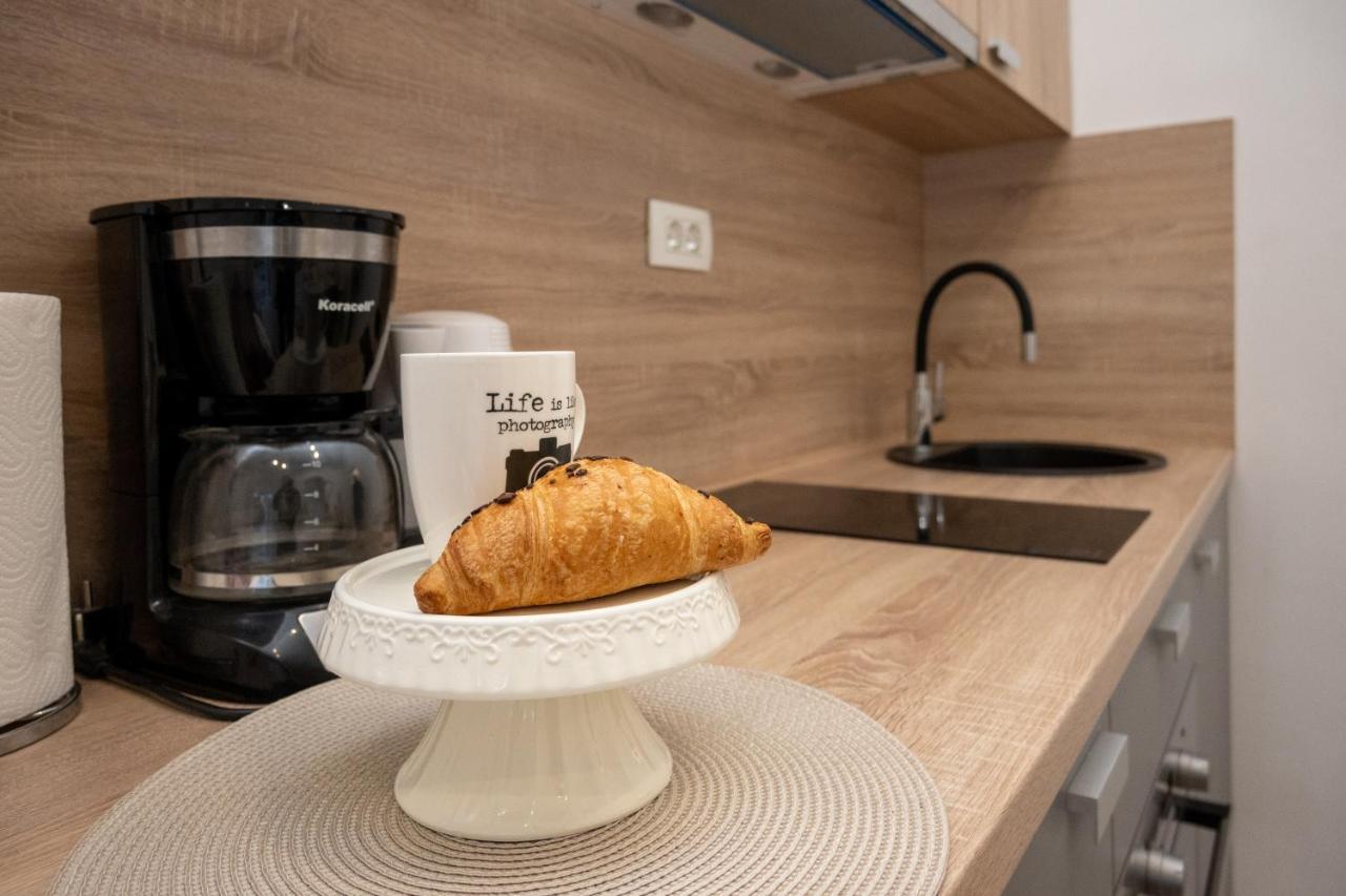 Apartments Palace Kolovare Задар Екстериор снимка