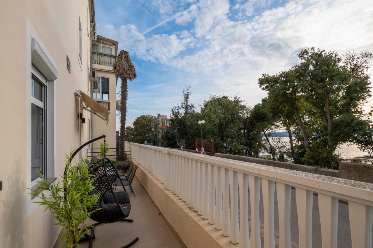 Apartments Palace Kolovare Задар Екстериор снимка